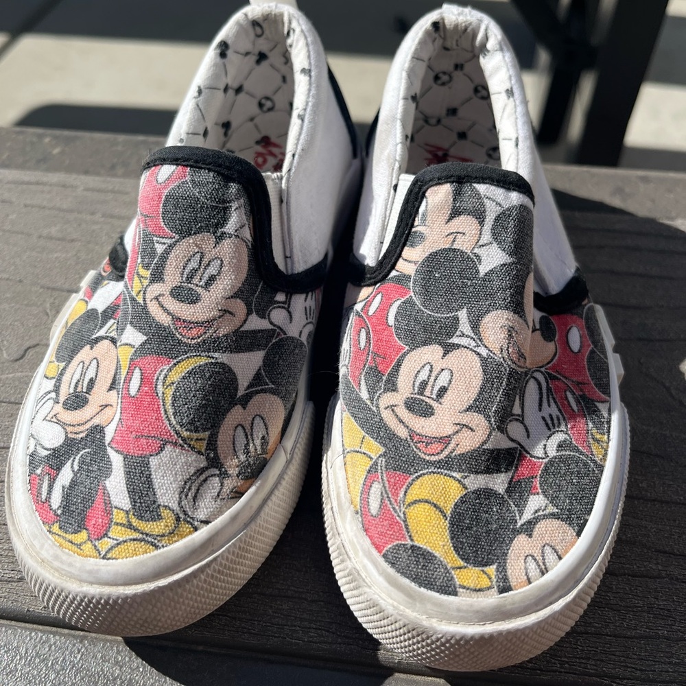Mickey Mouse Slip on shoes barely used recent purchased size 12c kiddos unisex